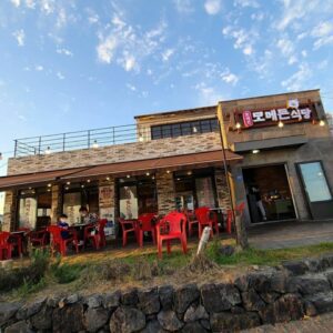 Mome Dine ([Mome Restaurant])(모메든식당)