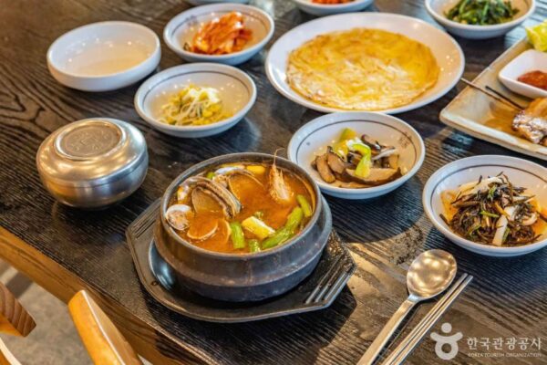 三多海鲜锅（三多海鲜锅）(삼다해물뚝배기) - 图片 7