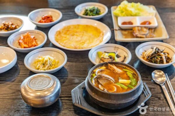 三多海鲜锅（三多海鲜锅）(삼다해물뚝배기) - 图片 8