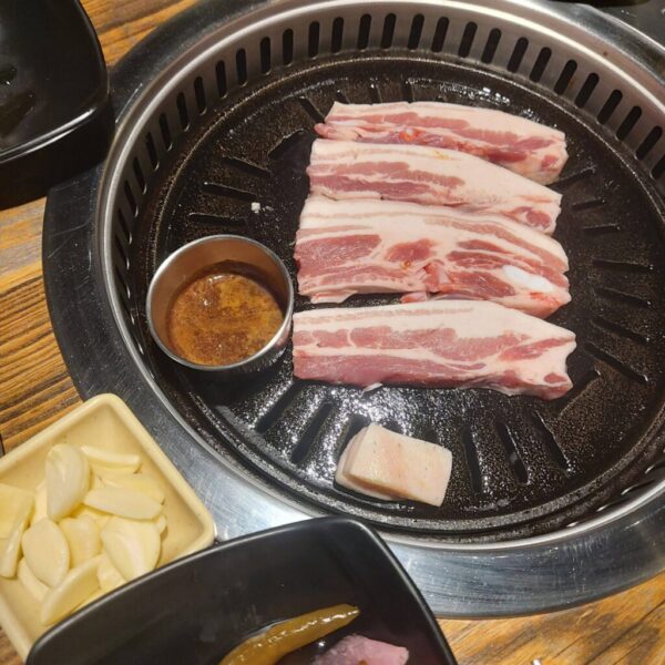 Seogwipo Baekdwi-ji (Seogwipo White Pig)(서귀포백돼지) - Image 8