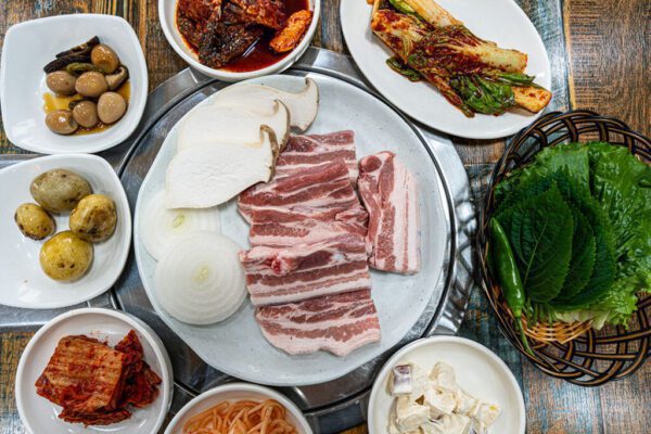 Bultaneun Sutbul Galbi (Burning Charcoal Grilled Ribs)(불타는숯불갈비) - Image 6