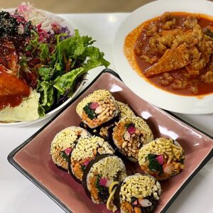 刺狗妈妈김밥 (刺狗妈妈 sushi roll)(가시어멍김밥)