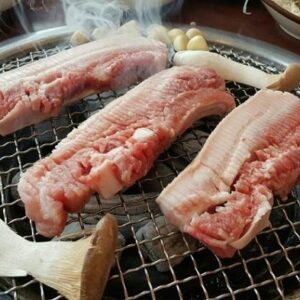 Neulbom Heukdwaeji (Always Spring Black Pig)(늘봄흑돼지)
