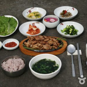 Dol Har Bang Sikdang (Dol Har Bang Restaurant)(돌하르방식당)