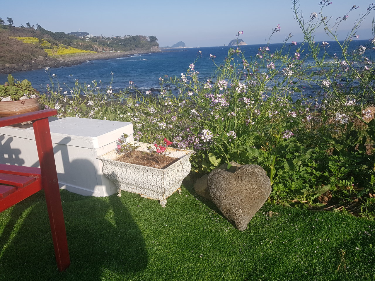 Bunker House - 이미지 2