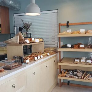 面包店 (Miànbāo diàn) (Bakery)(빵귿)