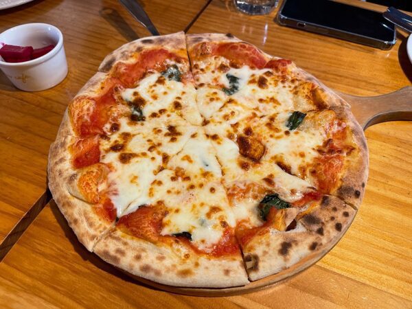 Yoon's Pizza and Pasta.(윤스타피자앤파스타)