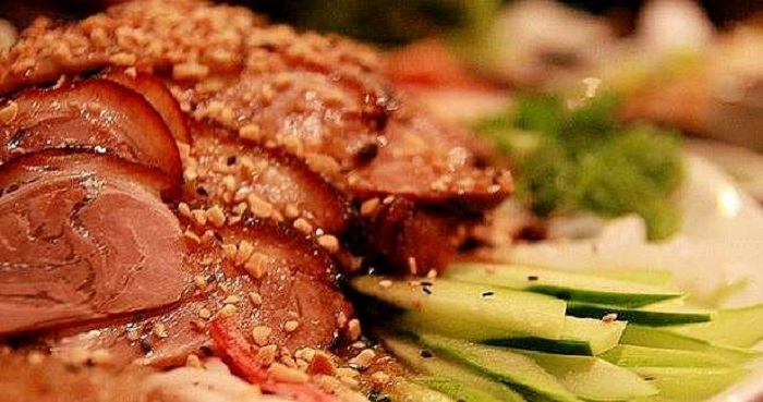 서울우담냉채족발