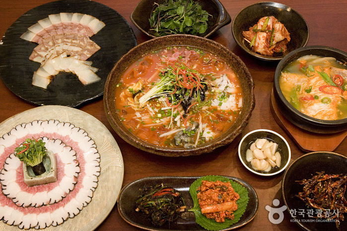 고래불 강남역삼본점