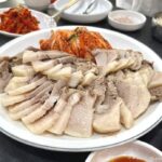 훼미리손칼국수보쌈